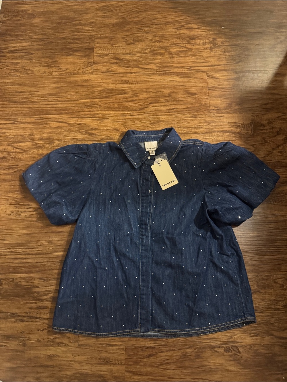 NWT Tuckernuck top size large